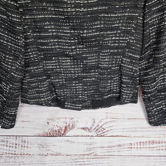 Lafayette 148 Black White Crop Tweed Blazer 10 Petite Prep Academia Quiet Money - Picture 6 of 13